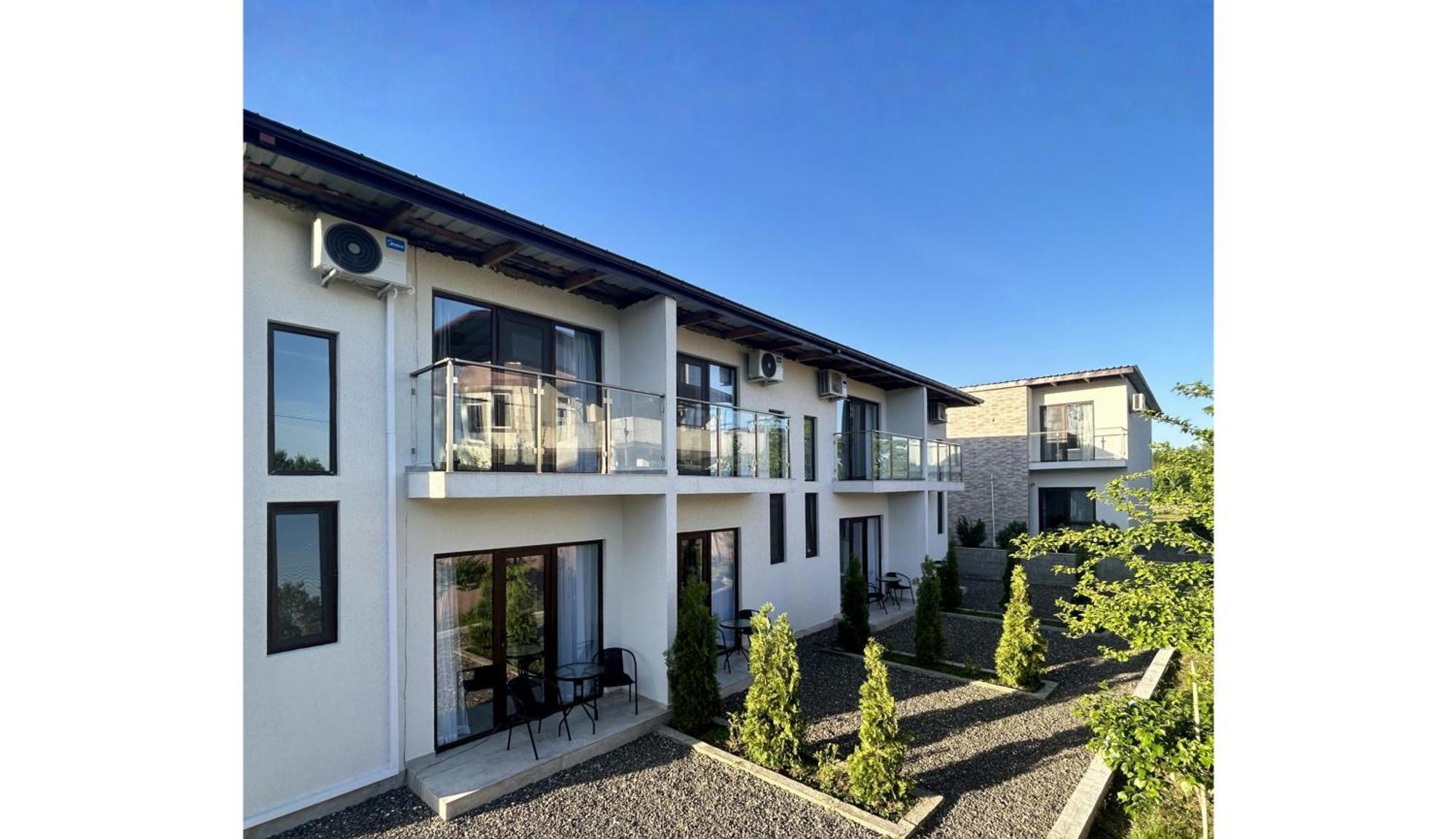 Cottages - Townhouses Ureki Exterior photo