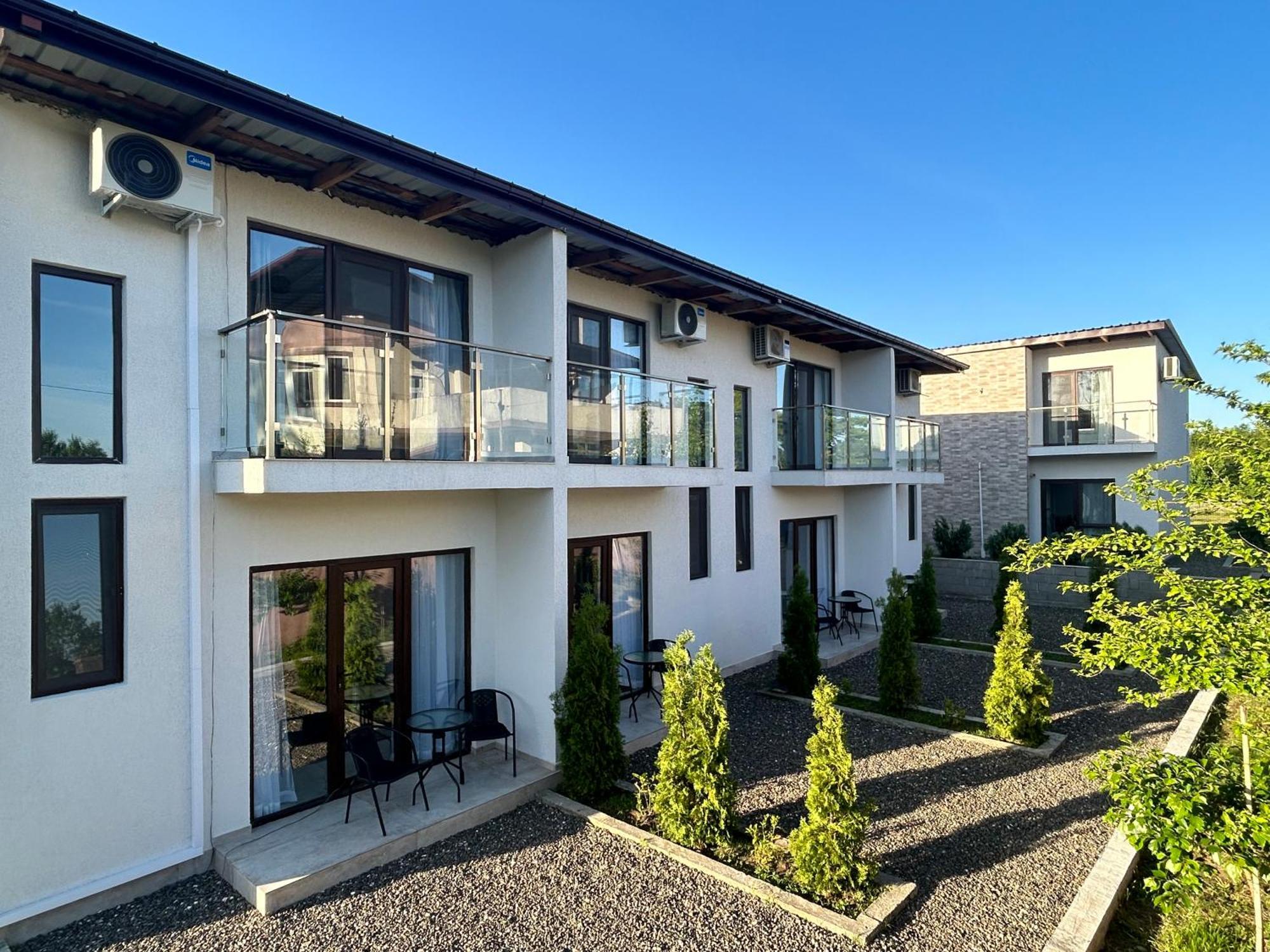 Cottages - Townhouses Ureki Exterior photo